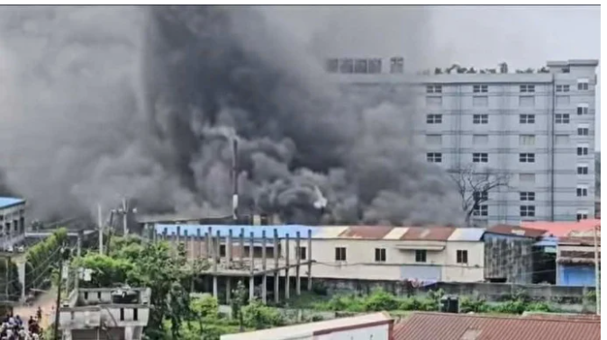 Boiler explosion sparks fire at Tongi tyre recycling factory