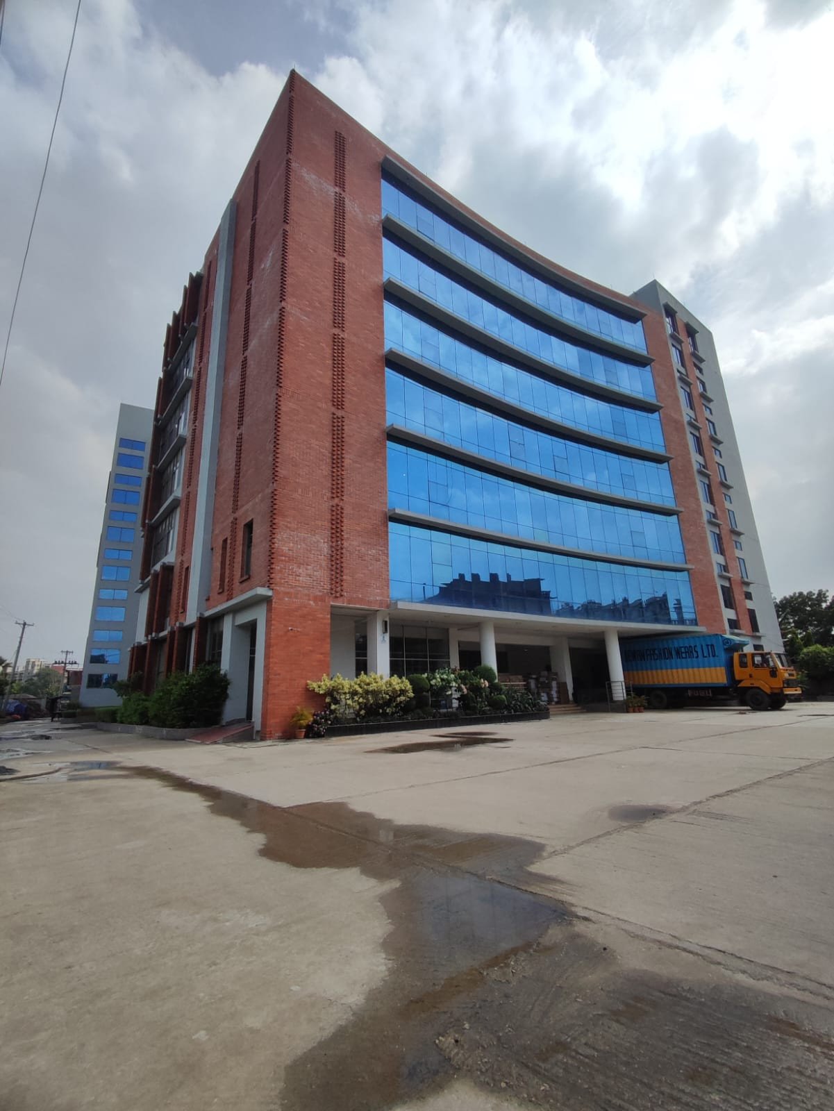 Dewan Fashion Wears Ltd. Dewan Fashion Wears Ltd.